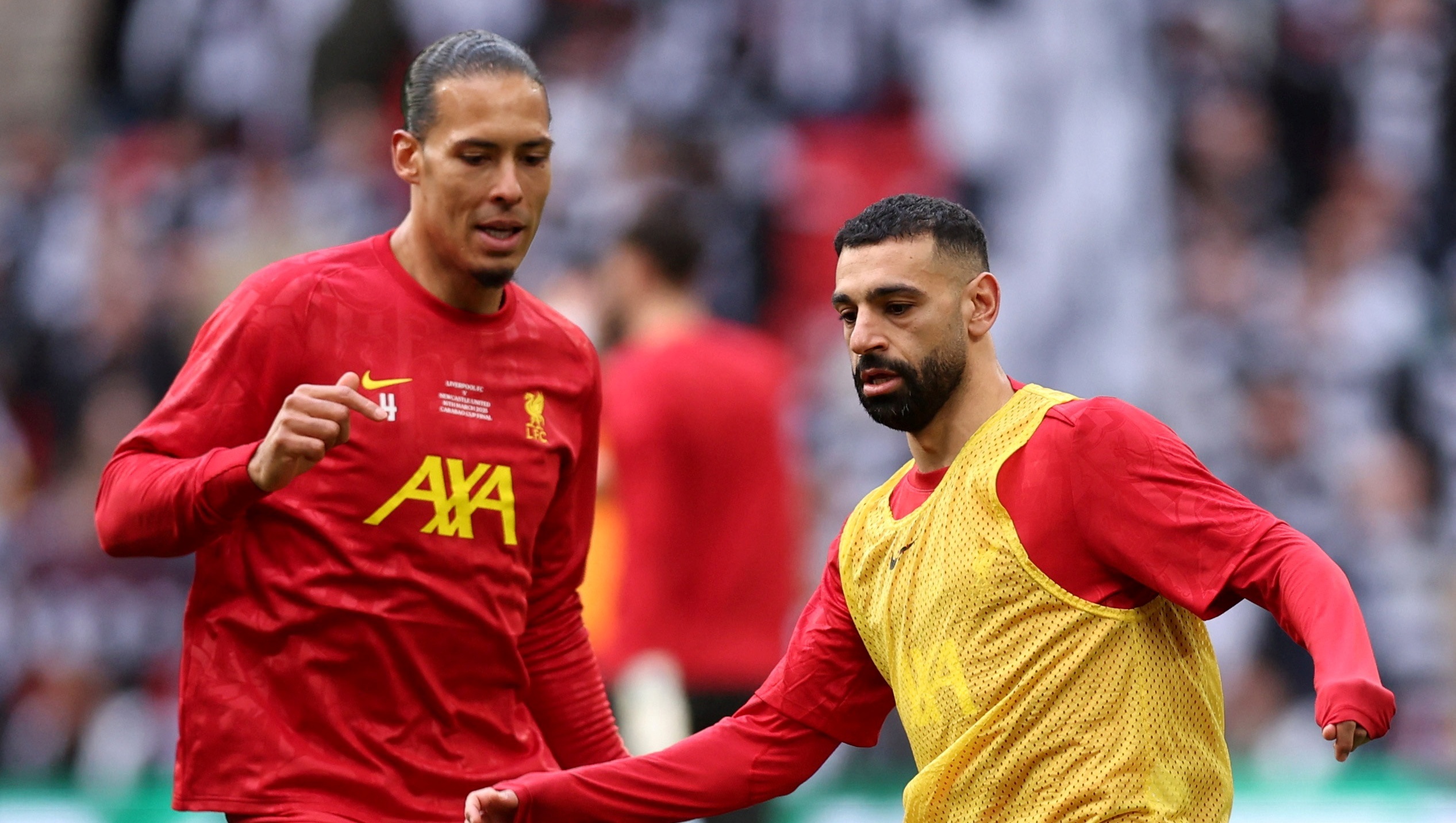 Salah va Van Dijk o lai Liverpool hinh anh