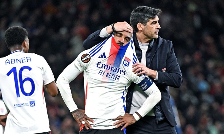 Lyon soc nang vi sup do phut chot truoc MU hinh anh