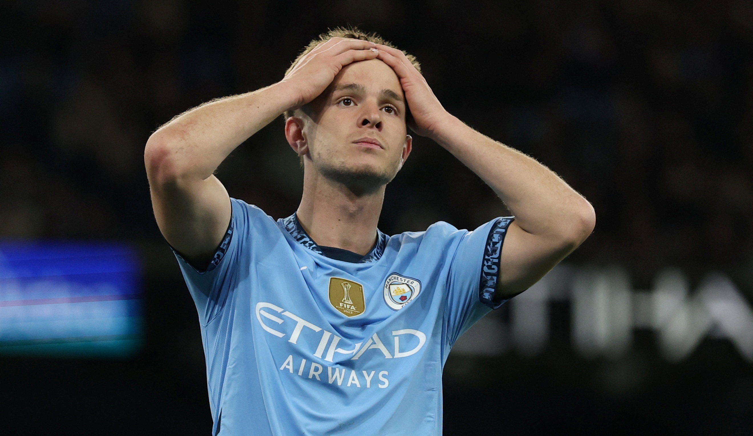 MU muon chieu mo cau thu Man City hinh anh