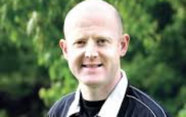 Cuu trong tai Premier League bi bo tu vi hiep dam nguoi dan ong hinh anh