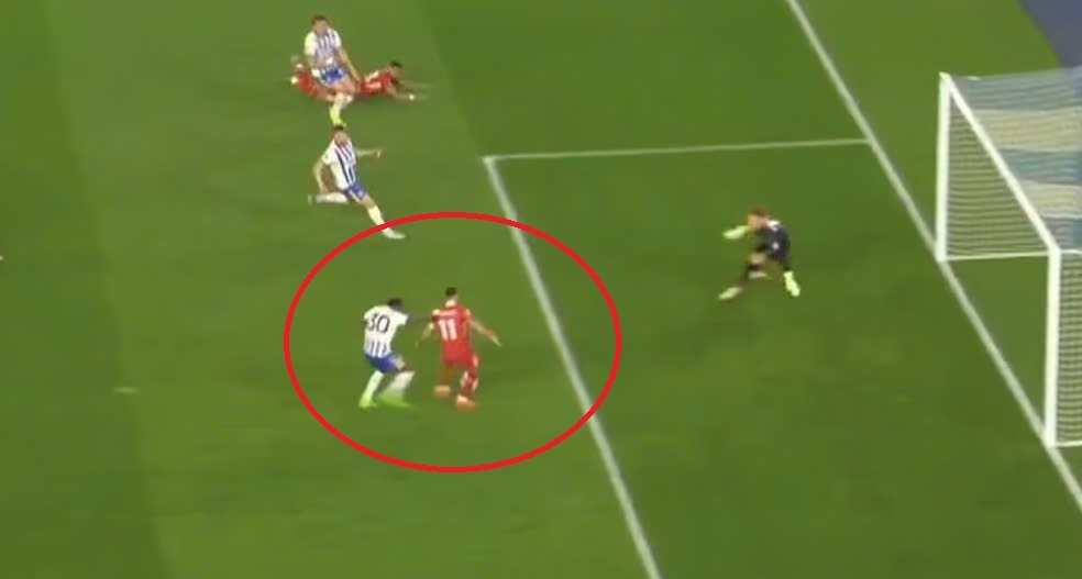 Pha bo lo kho tin cua Salah hinh anh