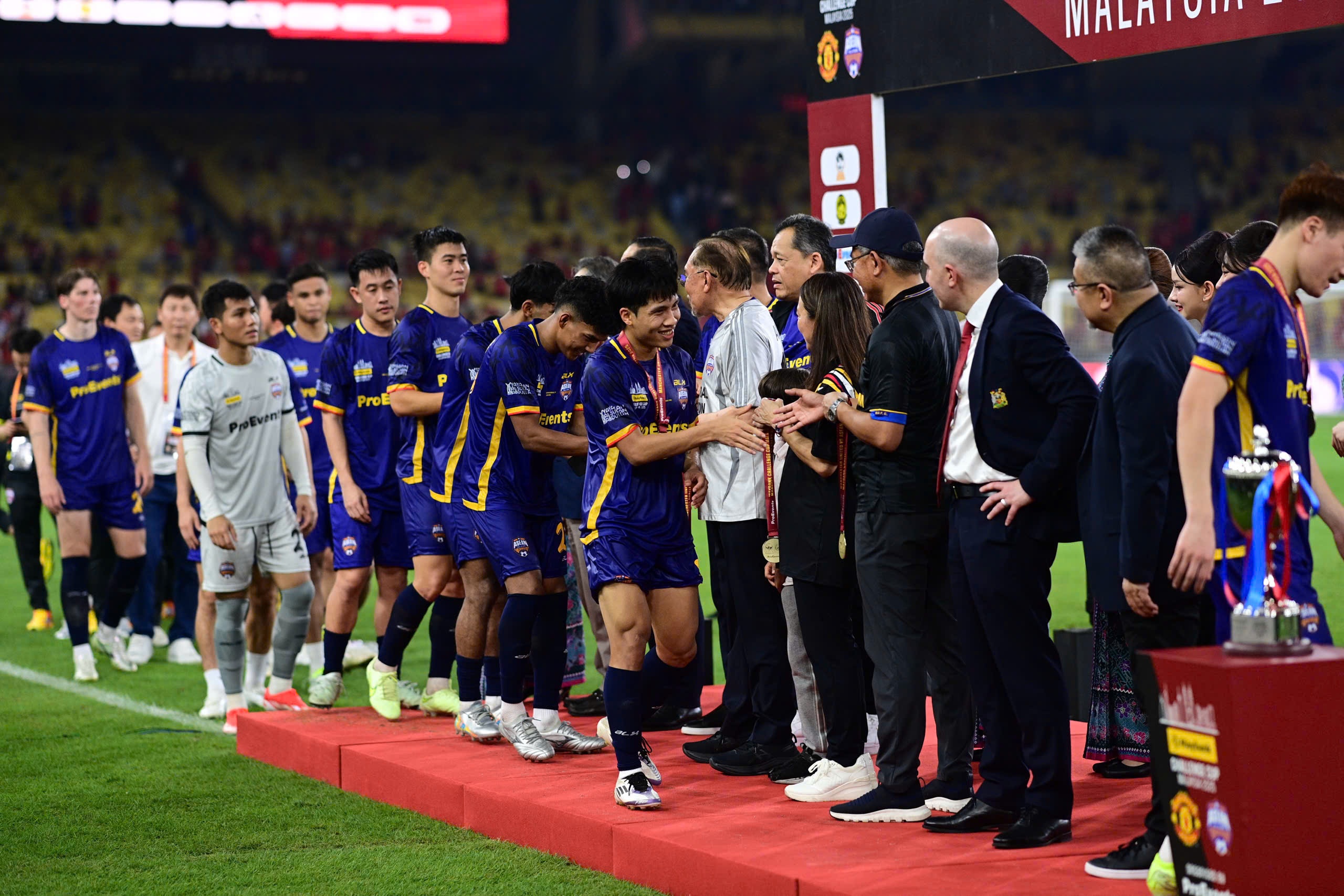 4 tuyen thu Viet Nam anh 2