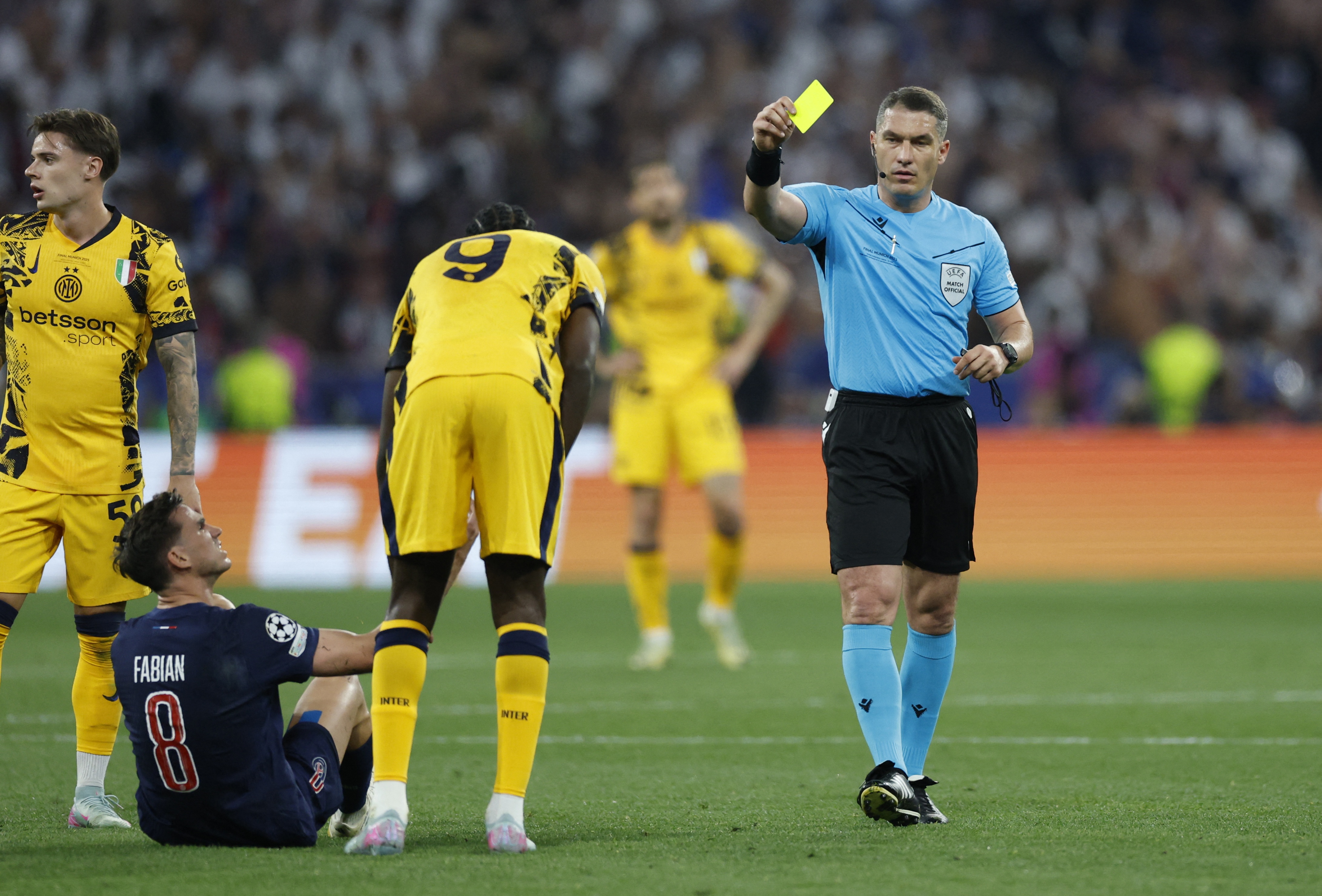 Ky tich chua tung co o chung ket Champions League hinh anh