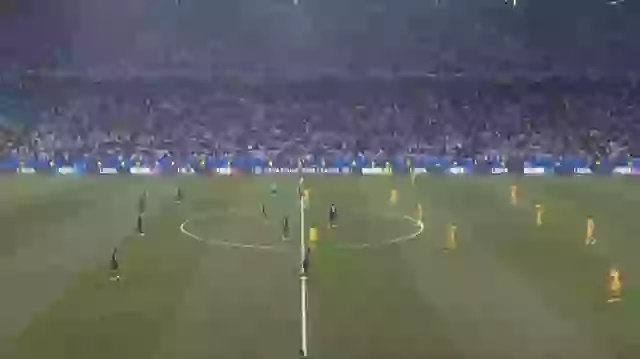 Hinh anh gay phan no o chung ket Champions League hinh anh