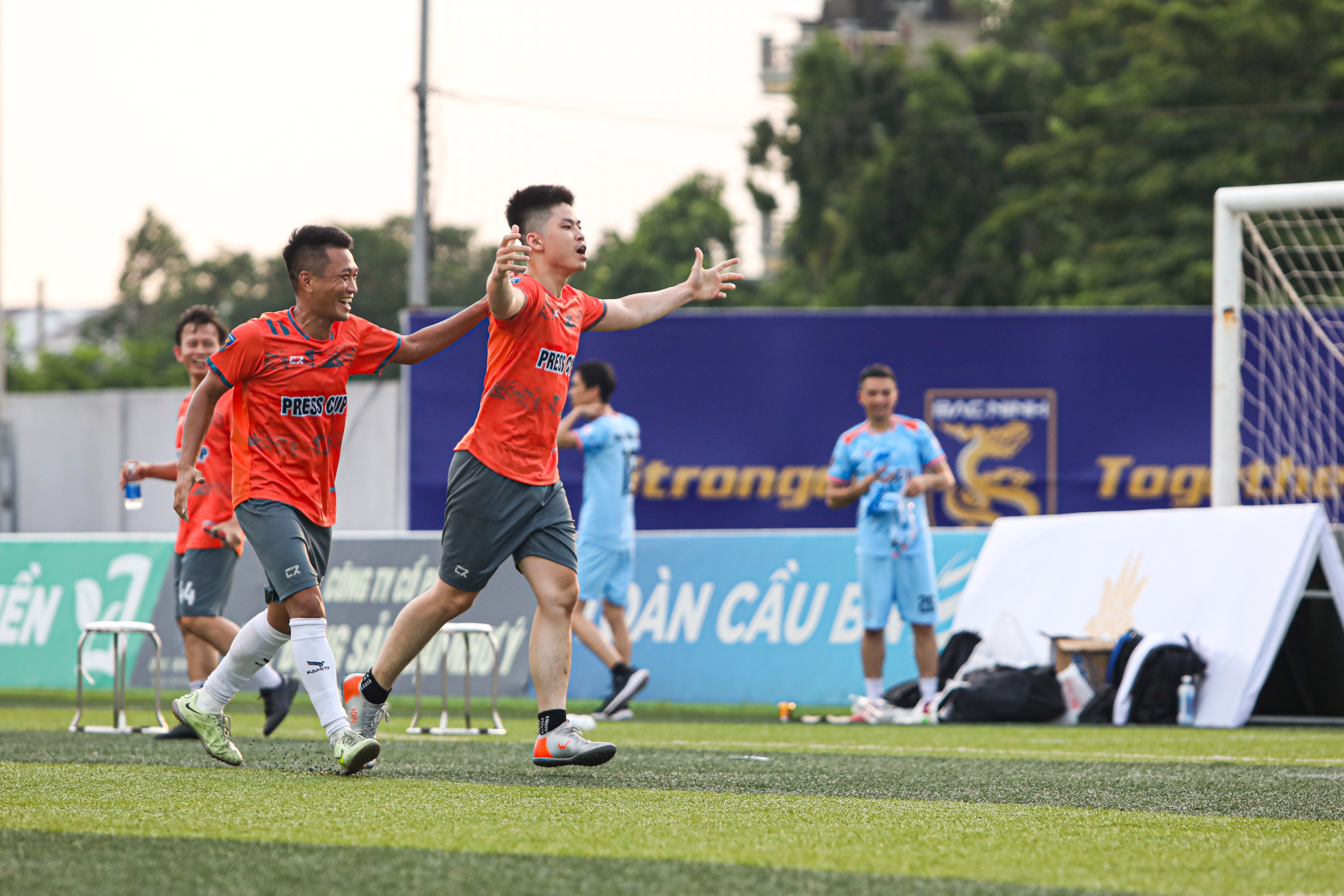 Phap Luat TP.HCM - Znews anh 9