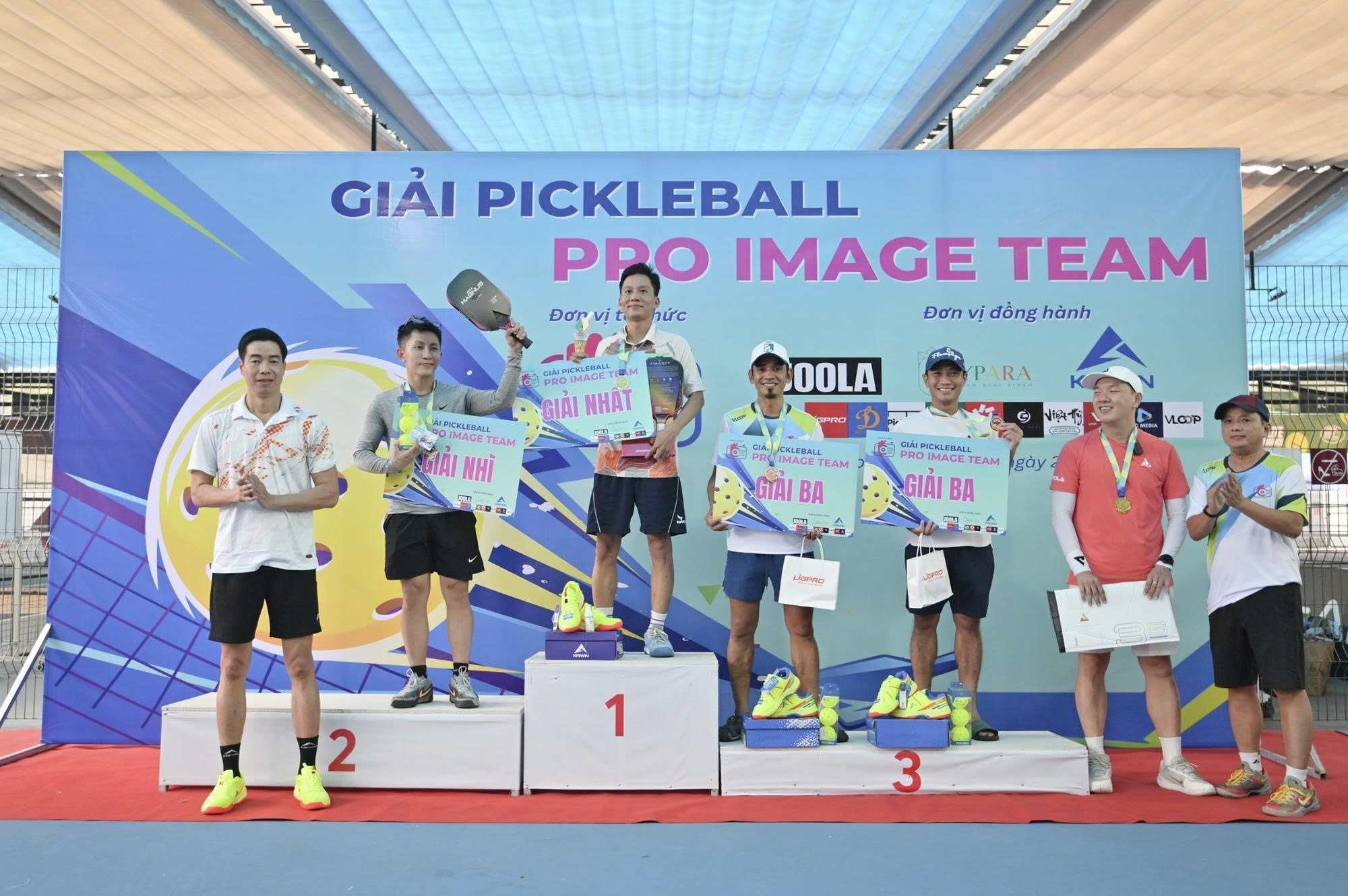 Bao chi toan quoc soi dong cung Pickleball 2025 hinh anh