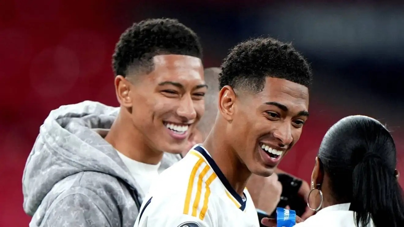 Anh em nha Bellingham vo mong hinh anh