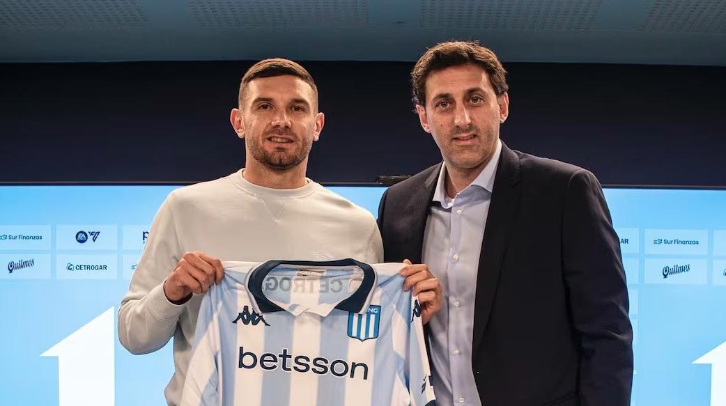 Ban hop dong chan dong bong da Argentina hinh anh