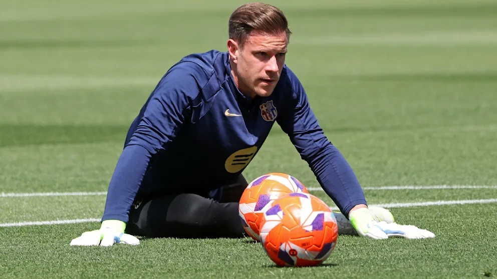 Duong cung cua Ter Stegen hinh anh