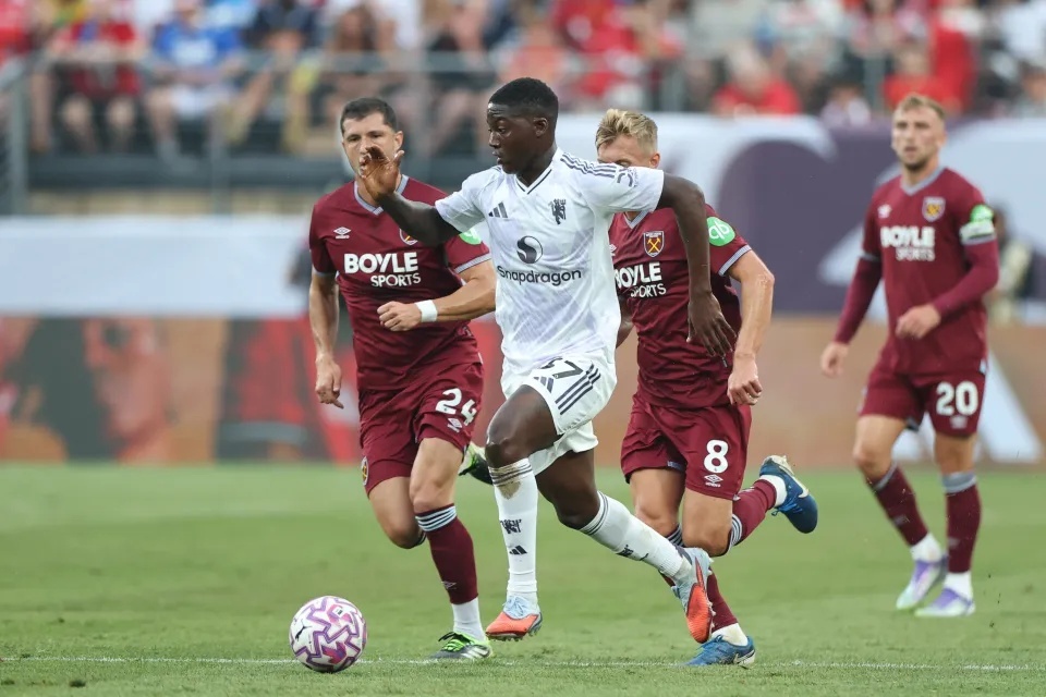 Mainoo gay sot hinh anh