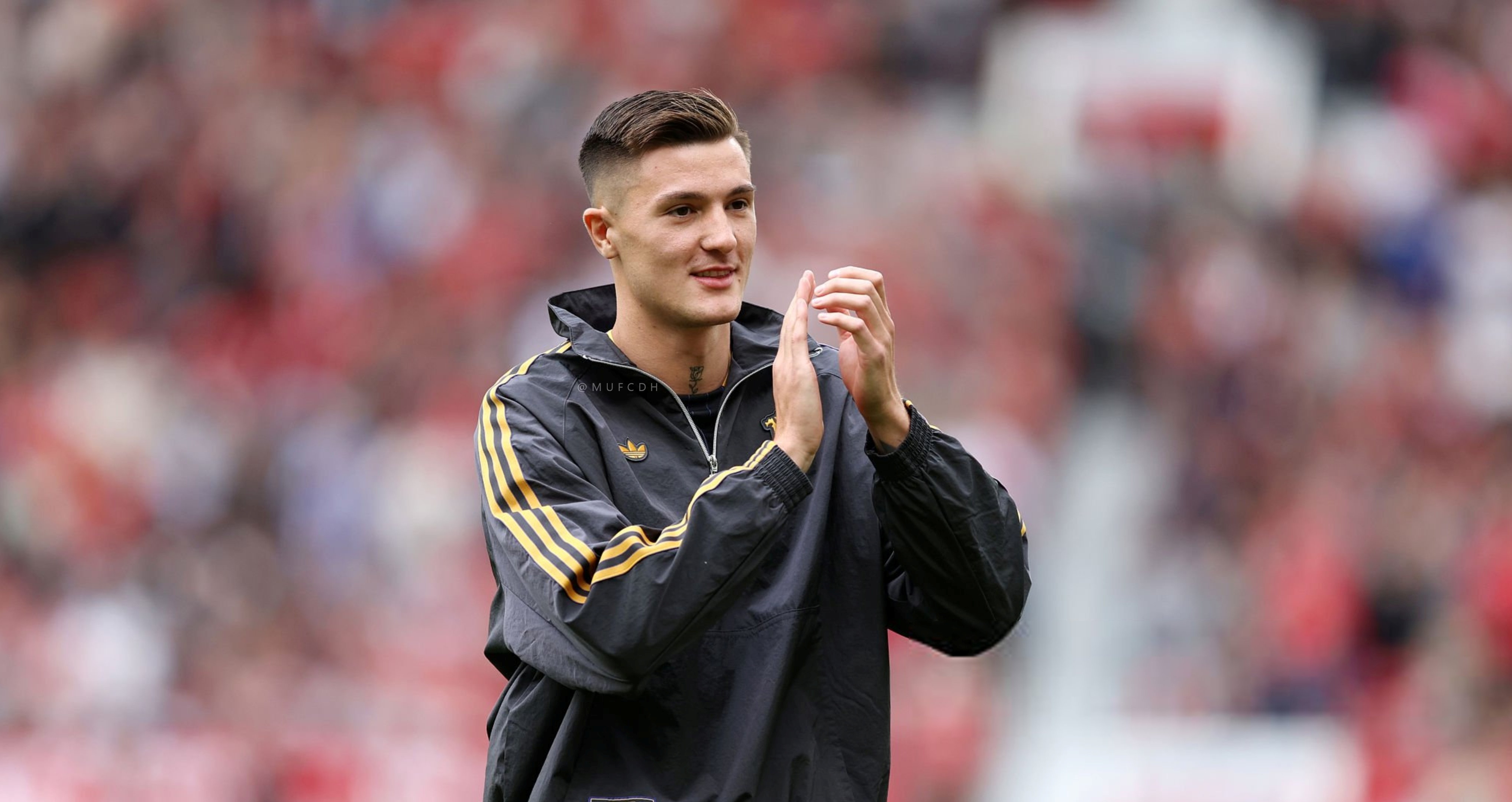 Khoanh khac Sesko chao san Old Trafford hinh anh