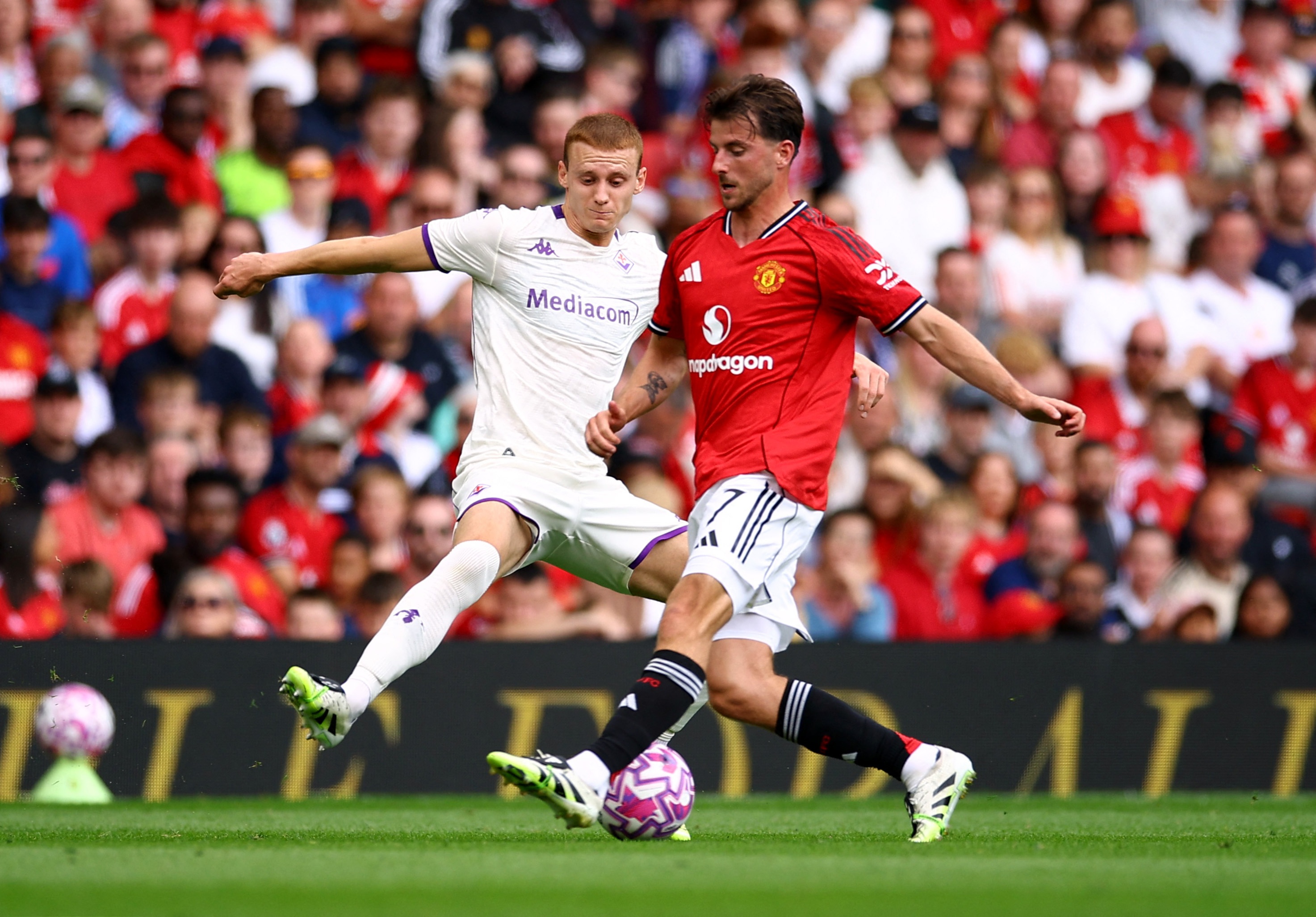 Tinh the dao nguoc voi Mount o MU hinh anh