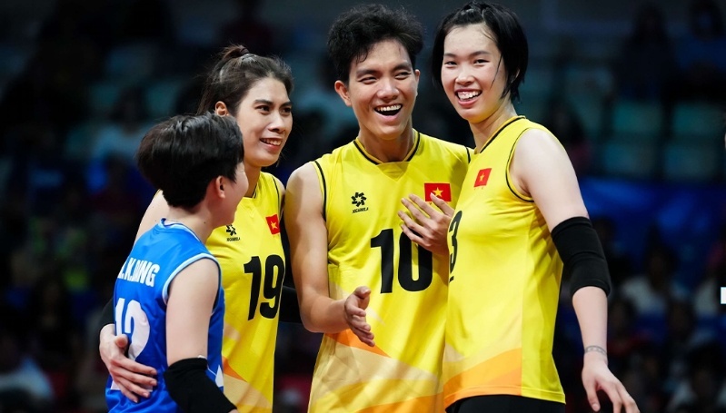 Thanh Thuy vao top 20 VDV bong chuyen hay nhat the gioi hinh anh