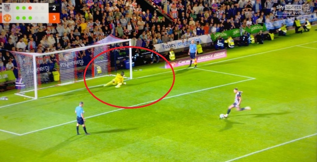 Khoanh khac gay chu y cua Onana thu hut trieu luot xem hinh anh