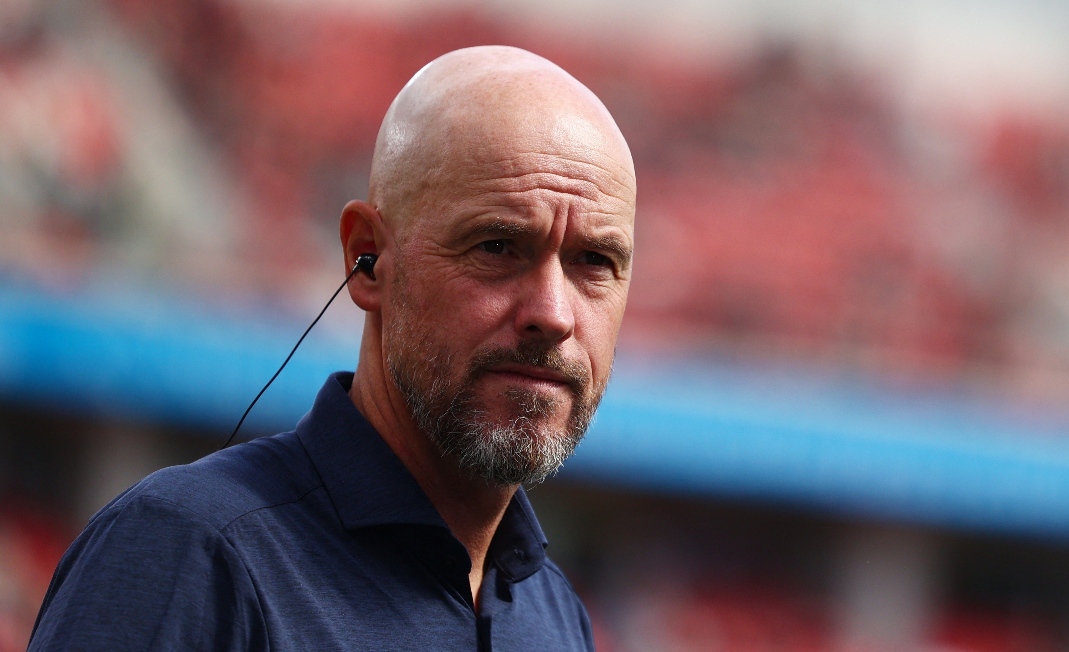 Leverkusen cua Ten Hag lai gay that vong hinh anh