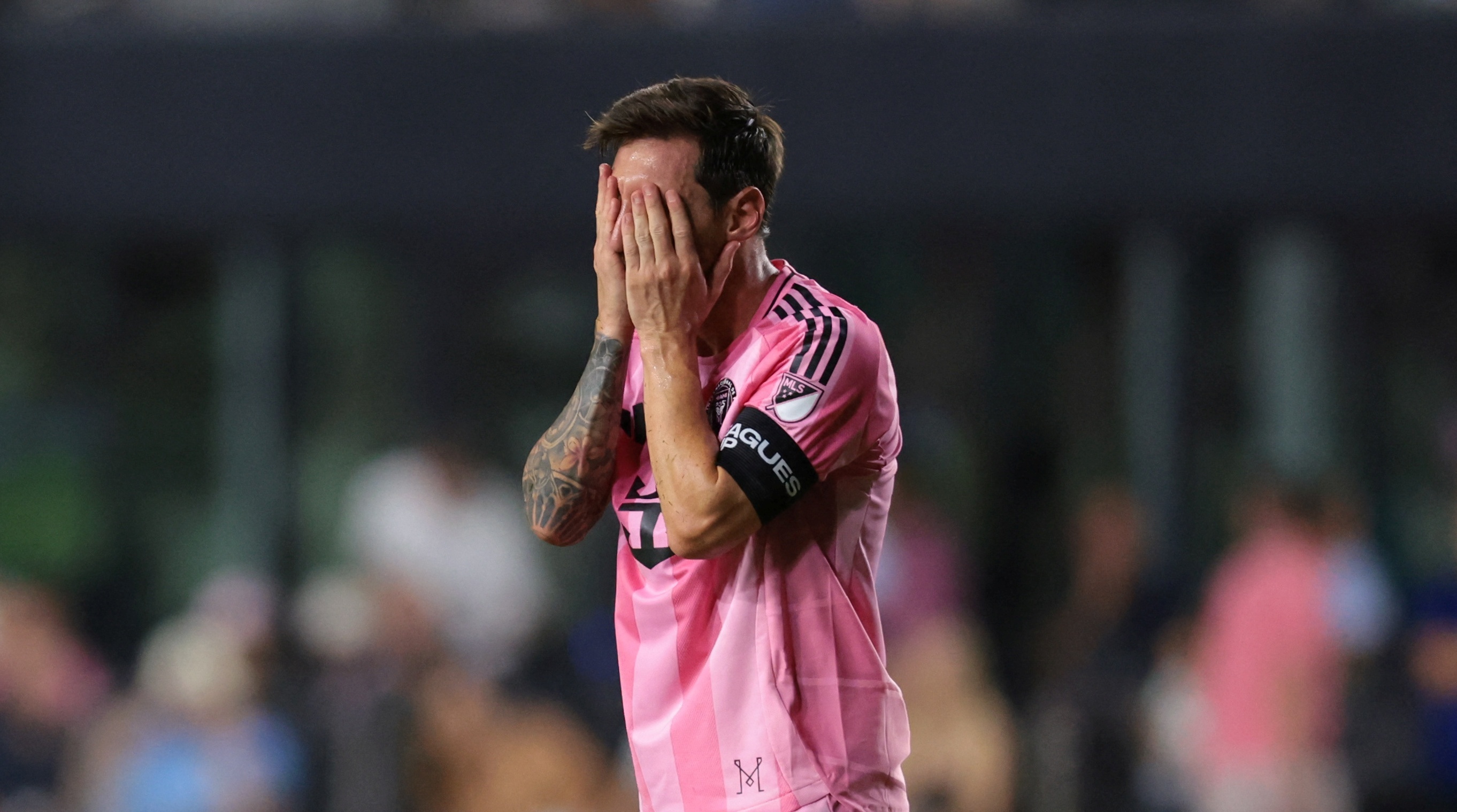 Messi bo lo kho tin hinh anh