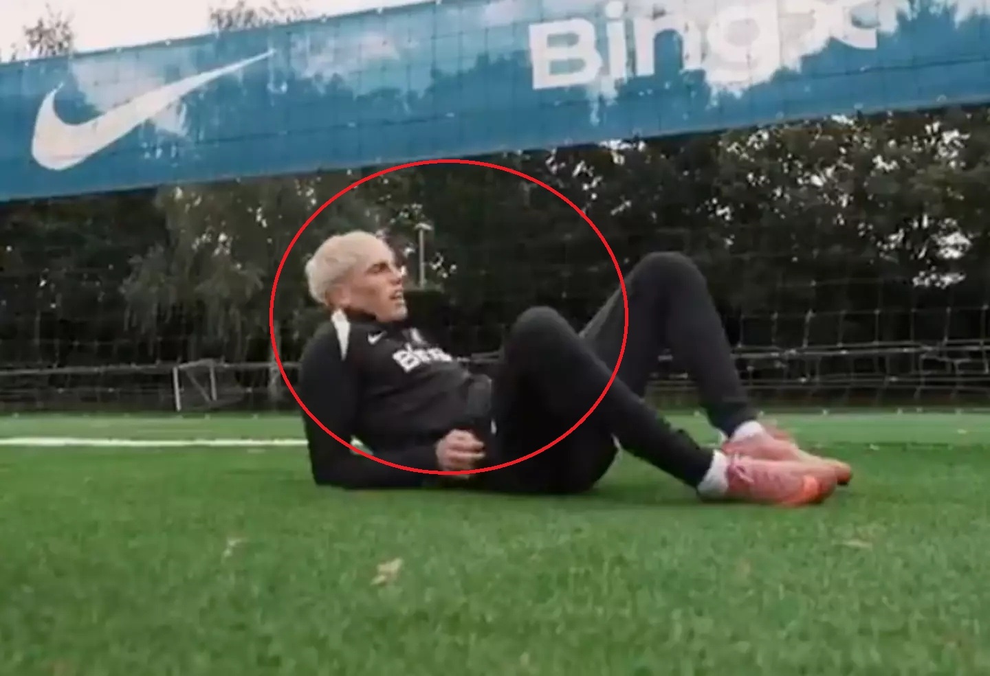 Garnacho tho doc o Chelsea hinh anh