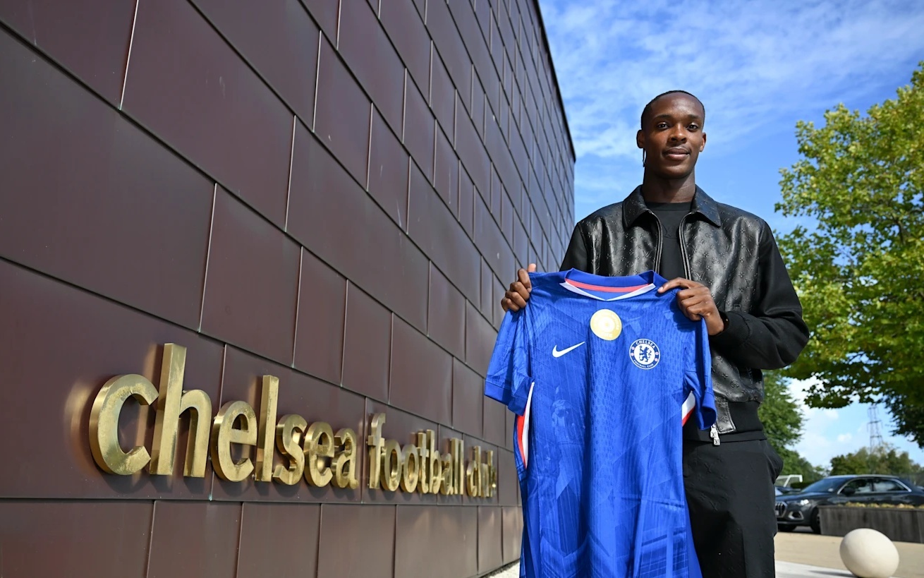 Chelsea cong bo them tan binh hinh anh