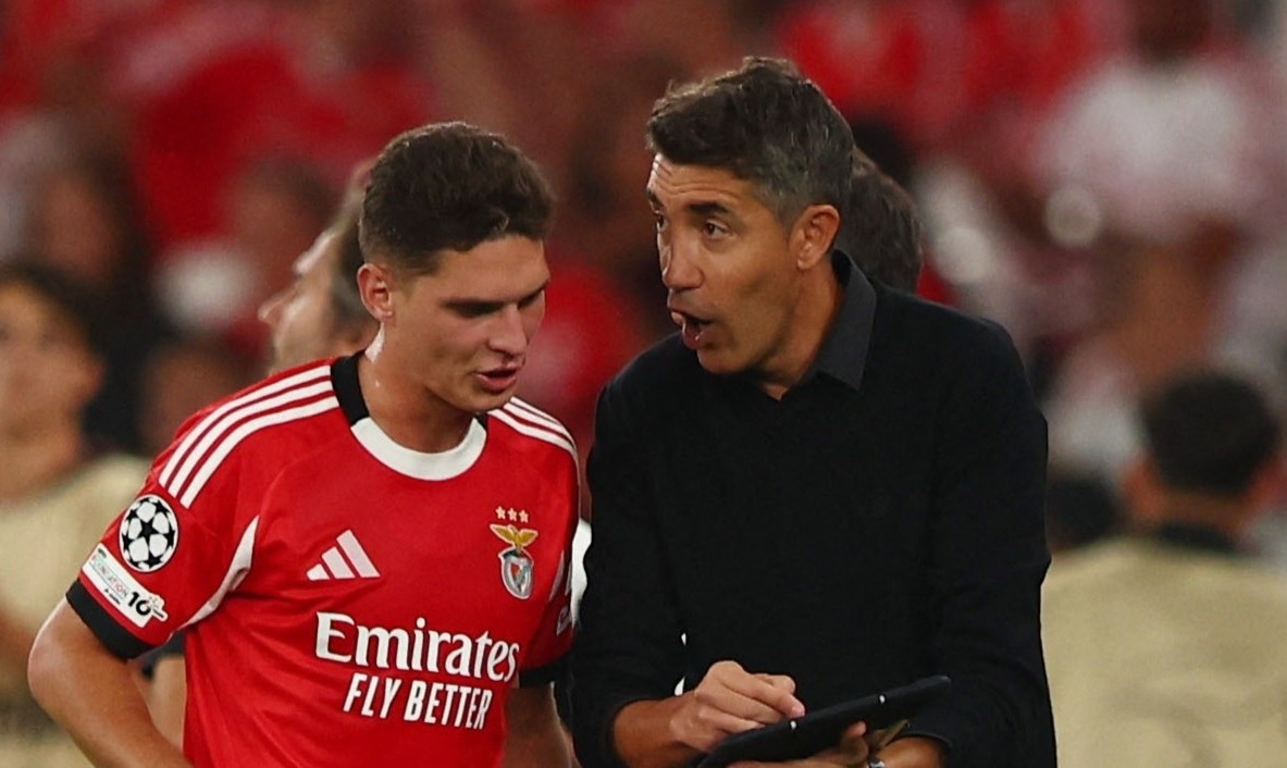 HLV dau tien bi sa thai o Champions League mua nay hinh anh