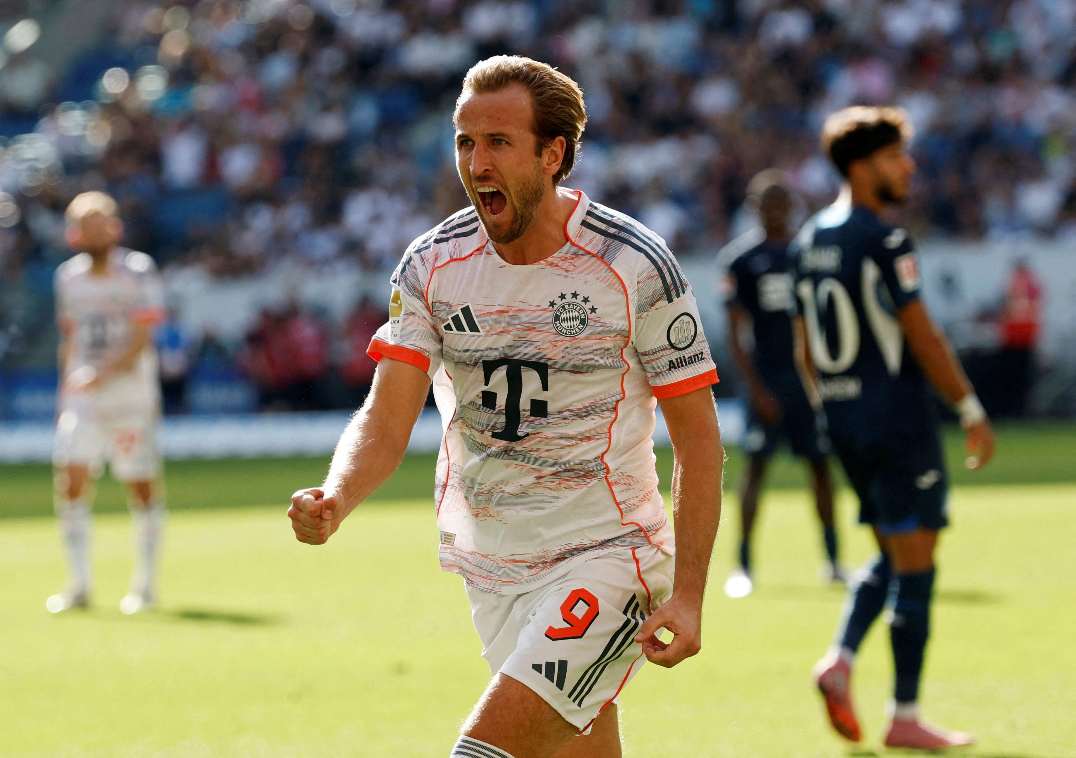 Harry Kane lap hat-trick hinh anh