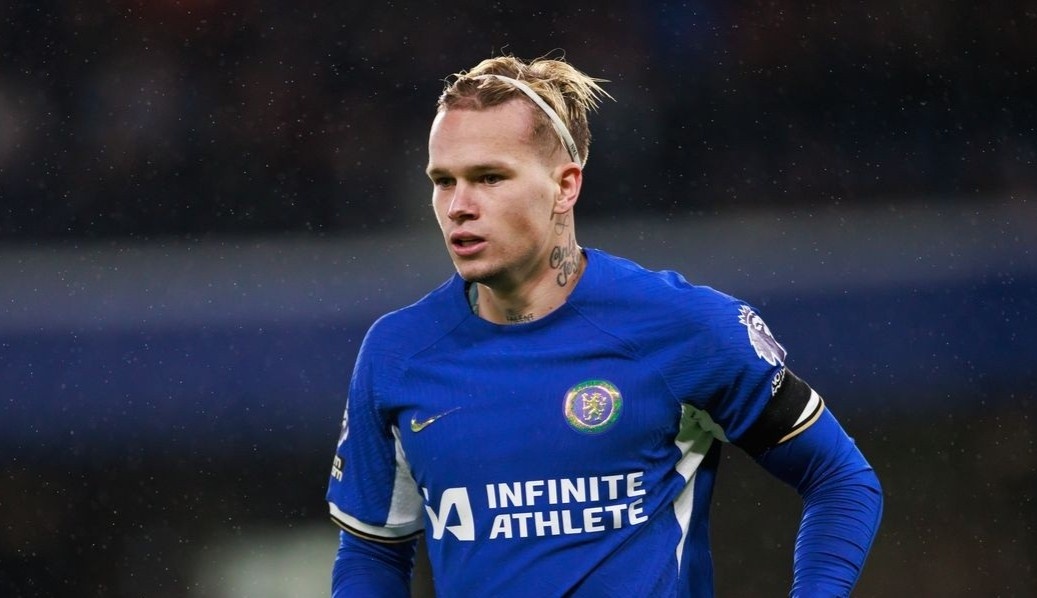 Su that vu Mudryk re huong sang dien kinh hinh anh