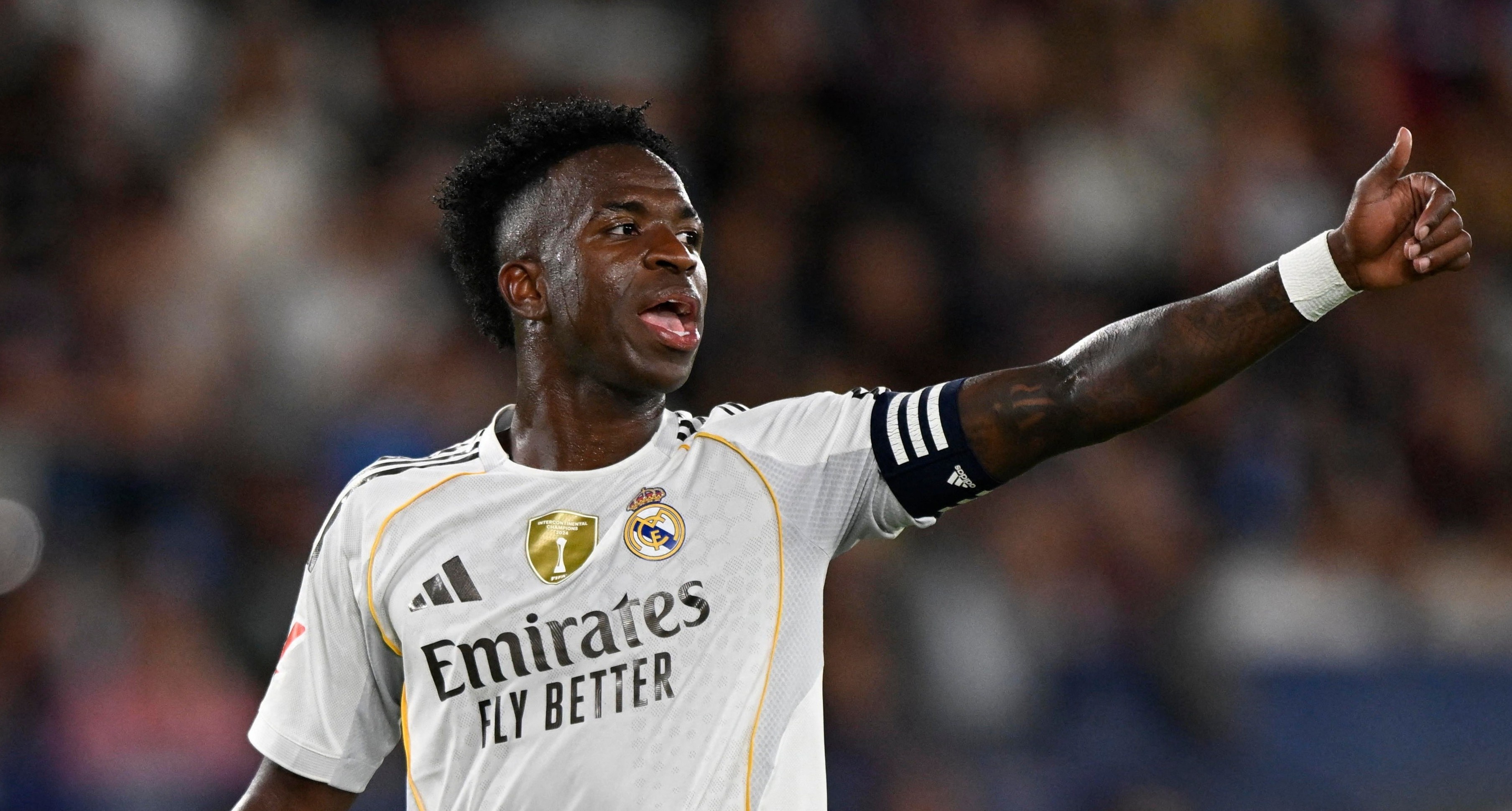 Vinicius 'lot xac' hinh anh