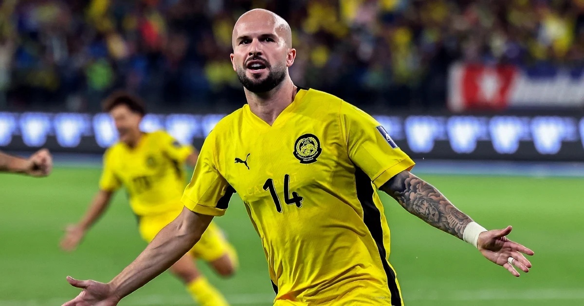 Them 3 cau thu nhap tich Malaysia bi gach ten hinh anh