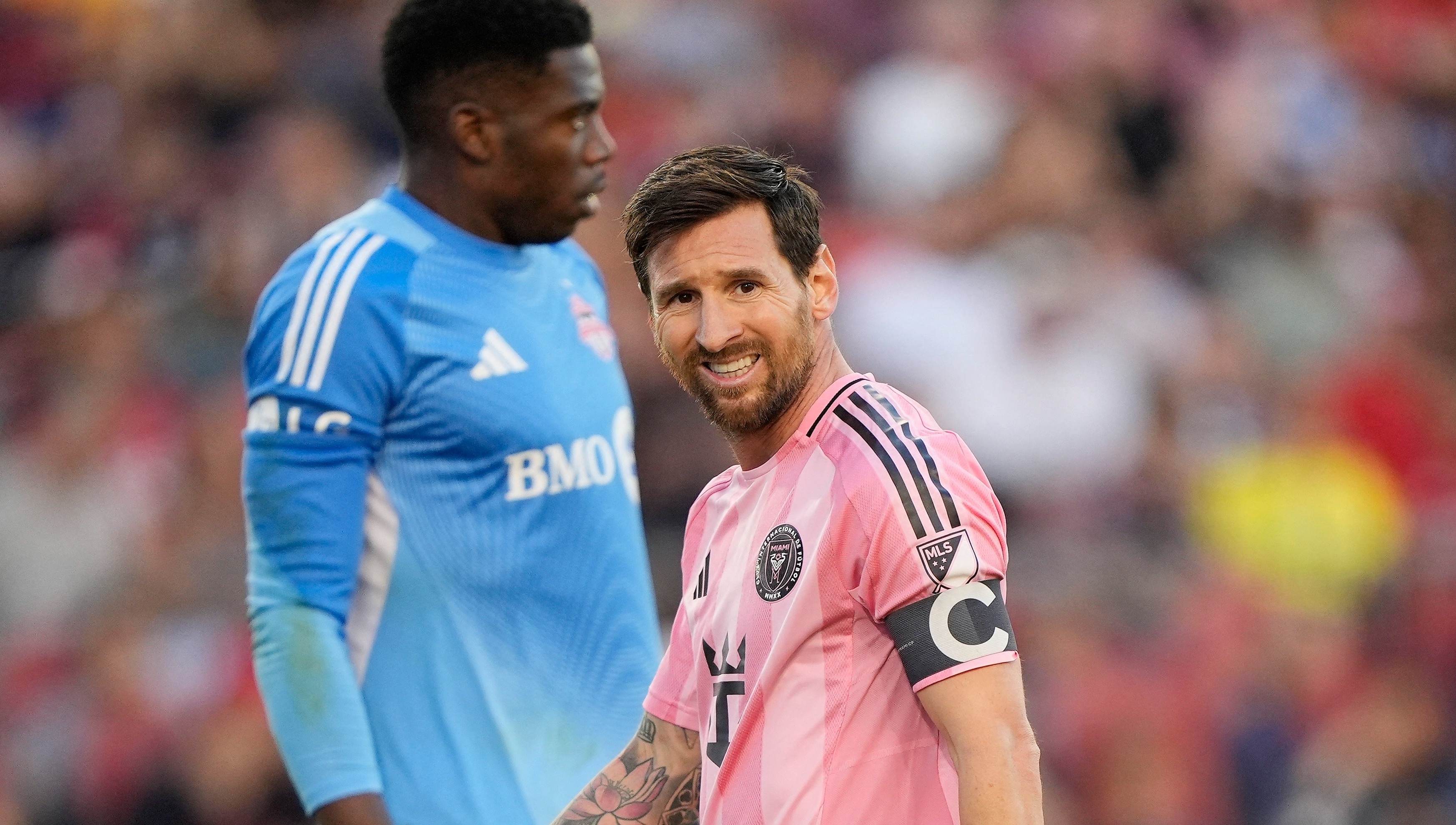 Messi het phep truoc Chicago Fire hinh anh
