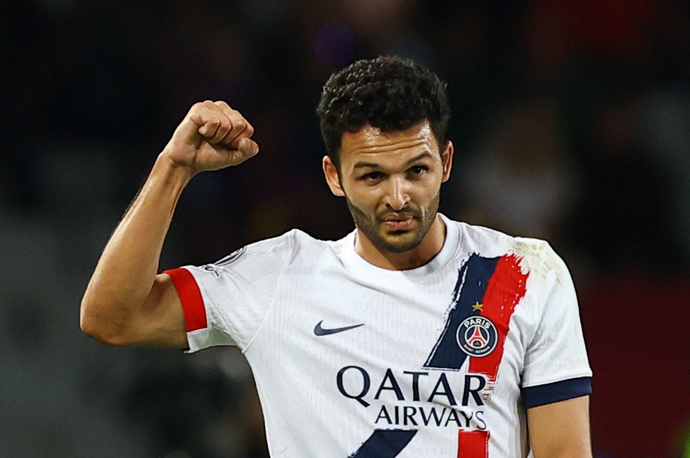 Sao PSG dan mat Yamal: 'Bot noi lai, hay chung minh' hinh anh