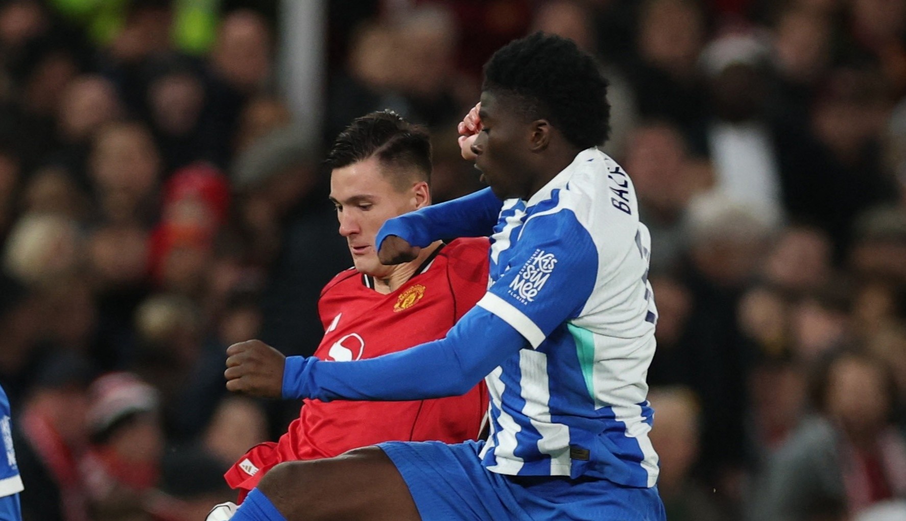 Baleba be mat sau khi da xoay MU hinh anh