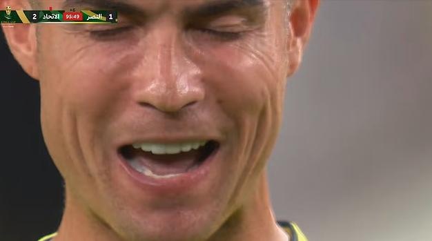 Ronaldo tu noi chuyen roi da hong hinh anh