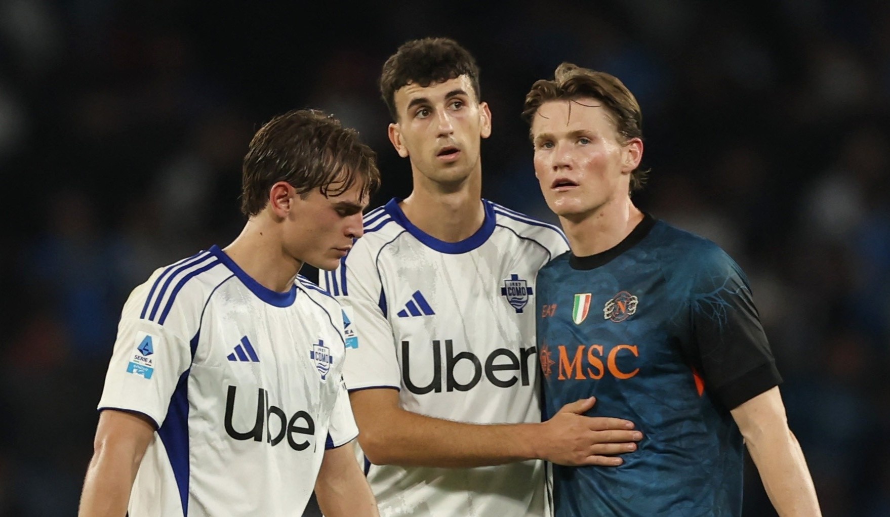 Fabregas gieo sau cho Napoli hinh anh