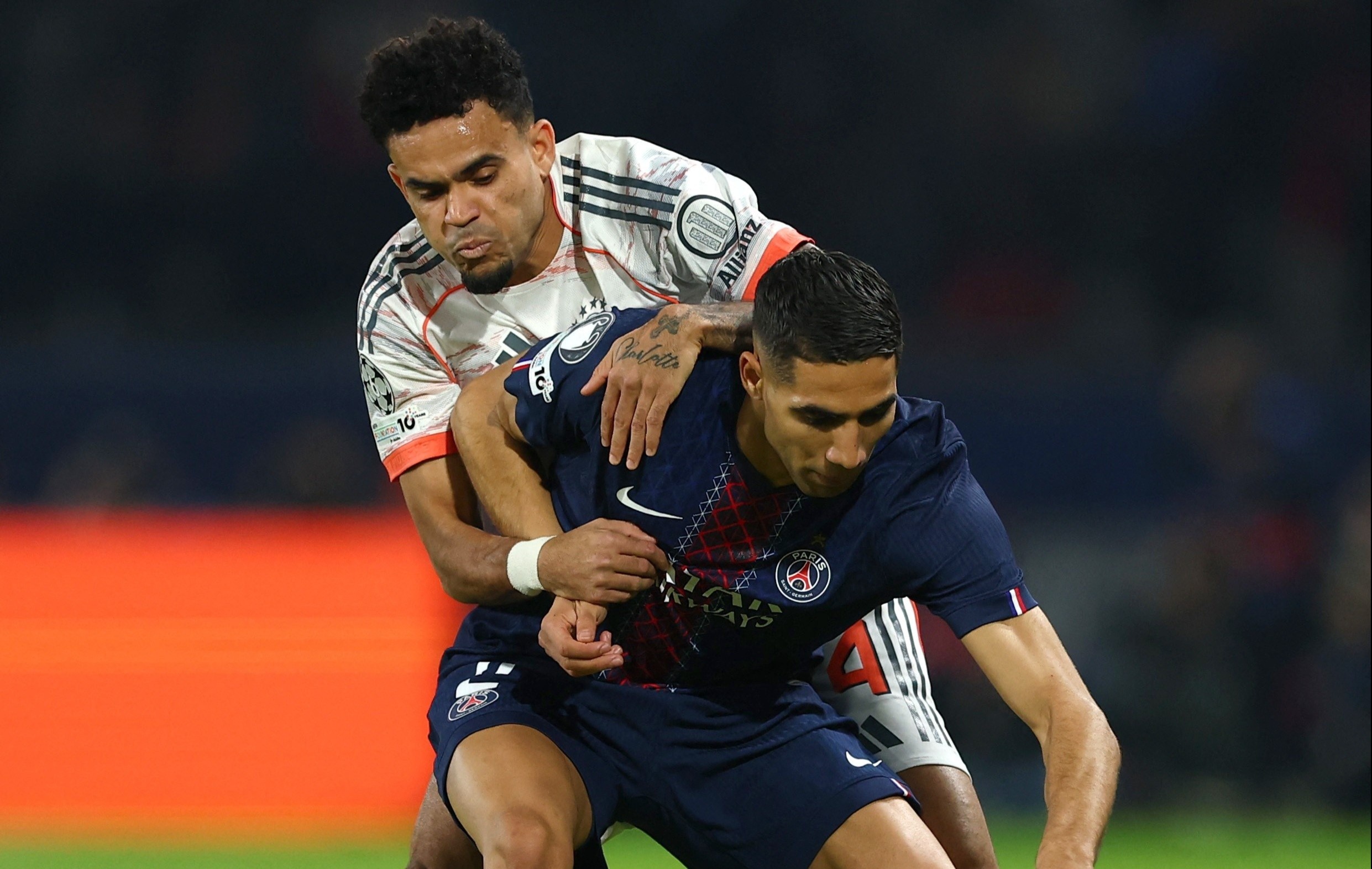 PSG mat 3 cau thu sau tran thua Bayern hinh anh