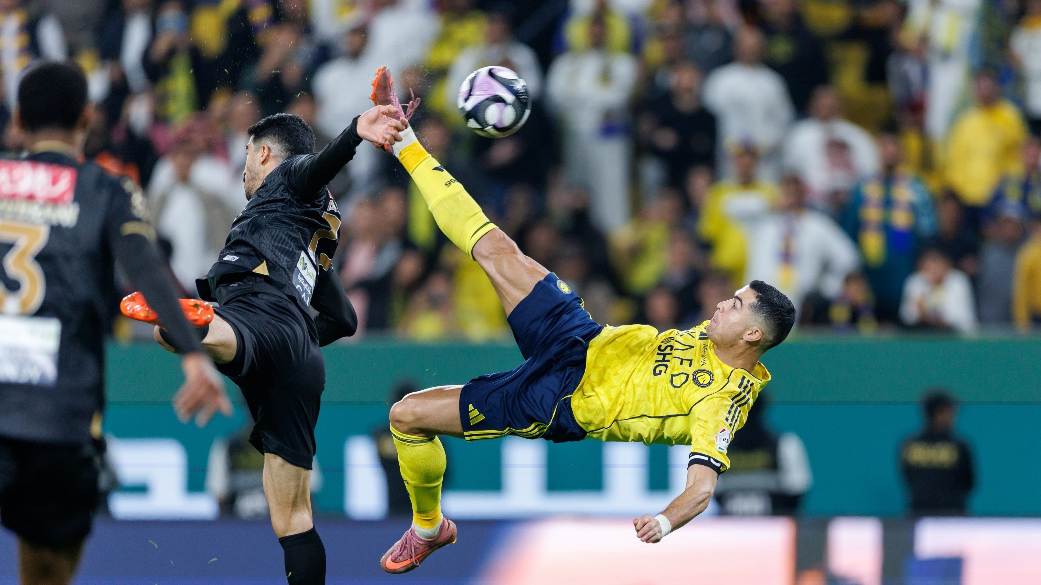 Sieu pham cua Ronaldo hinh anh