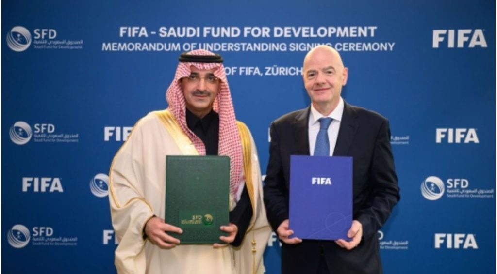 FIFA bat tay Saudi Arabia voi du an 1 ty USD hinh anh