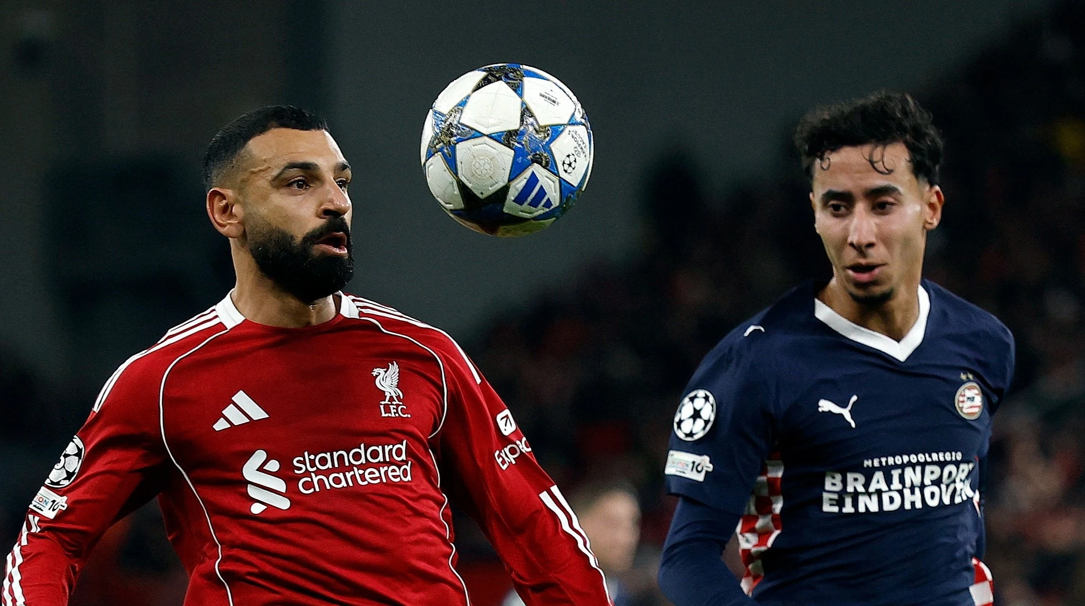 Doi bong gay ngo ngang o Champions League mua nay hinh anh