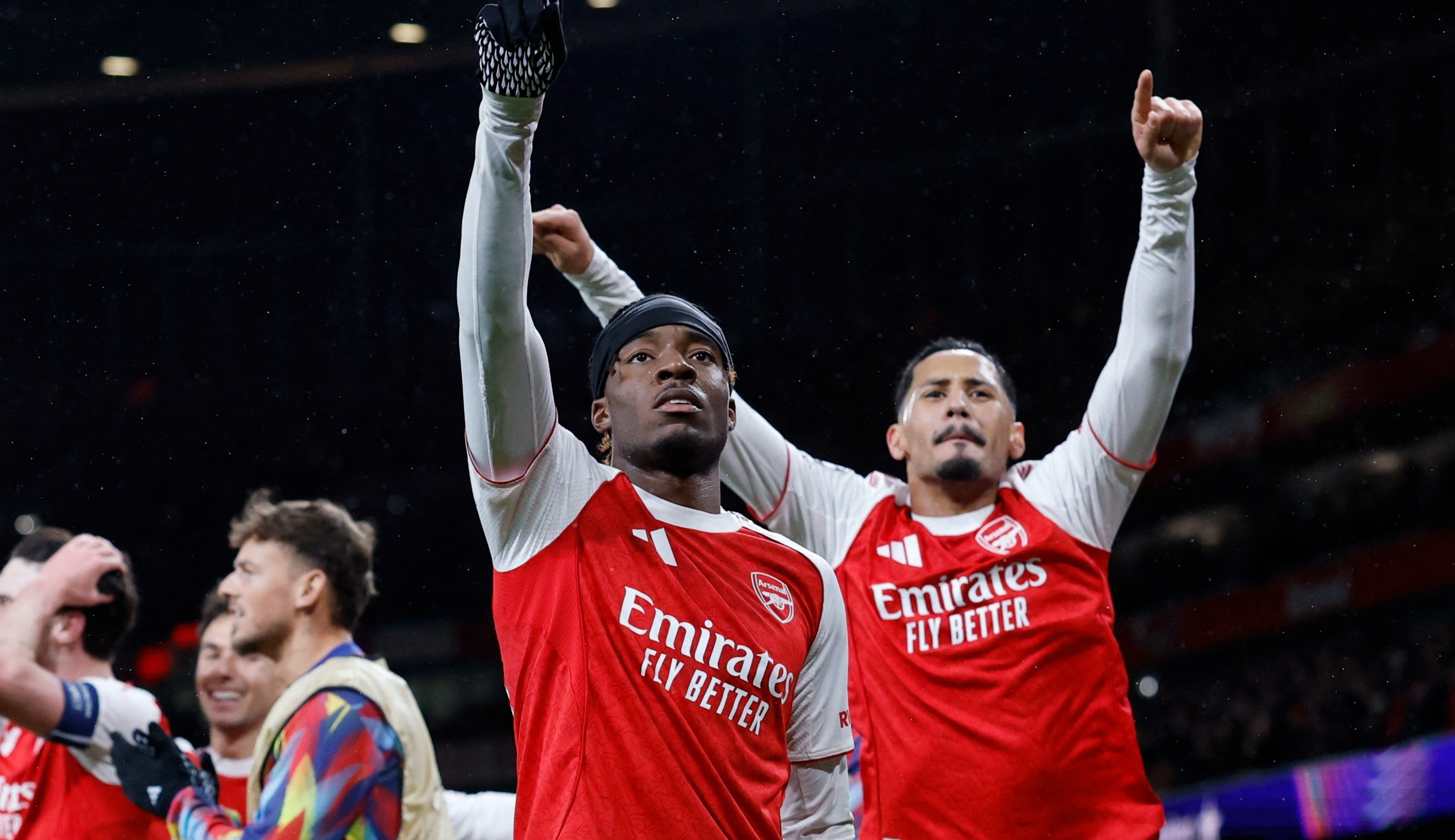 Kich ban ac mong cho Arsenal, Man City hinh anh