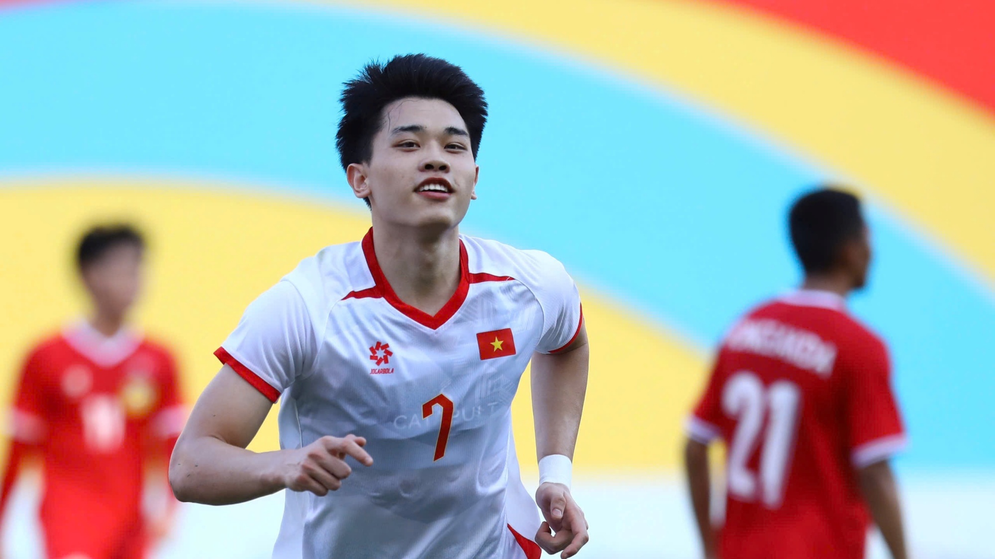 Tat ca ban thang tran U22 Viet Nam 2-1 U22 Lao hinh anh