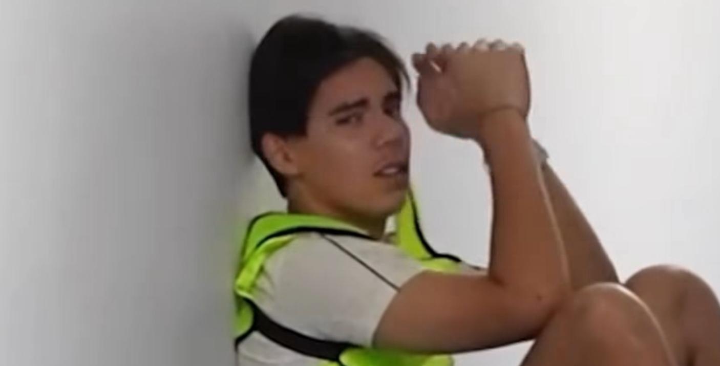 Cau thu U22 Indonesia meu mao sau tran thua Philippines hinh anh