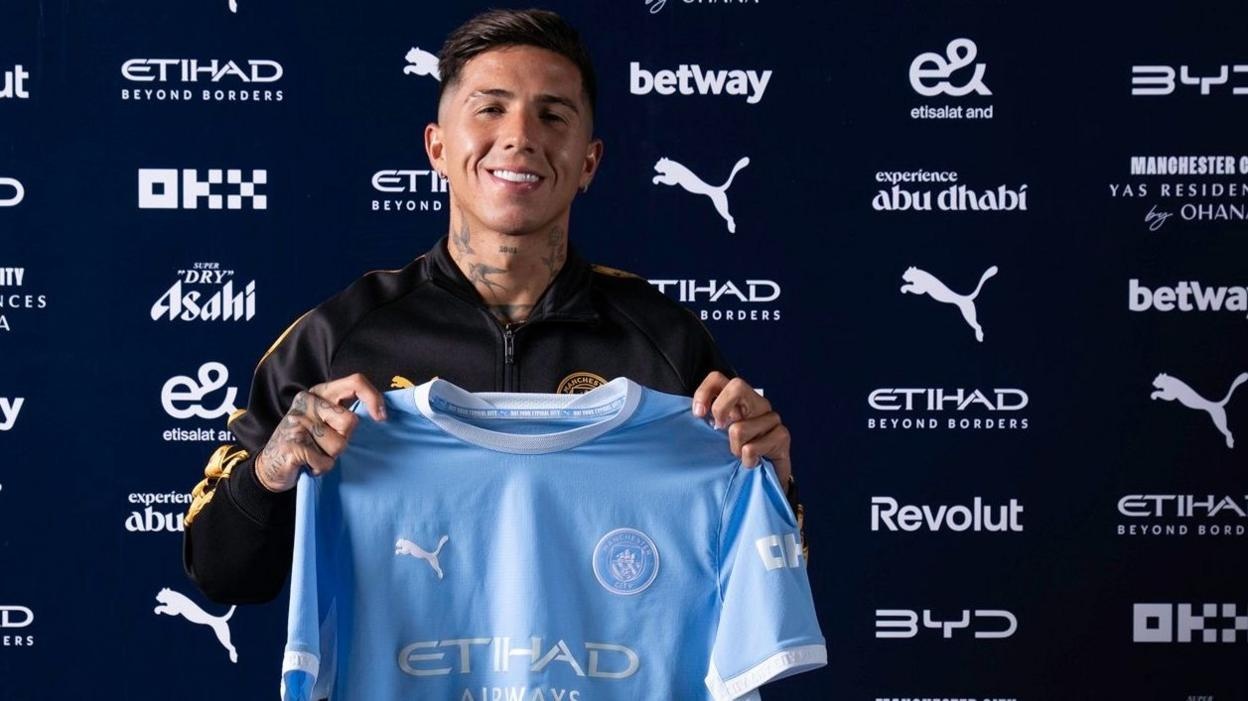 Lương khủng của Enzo ở Man City