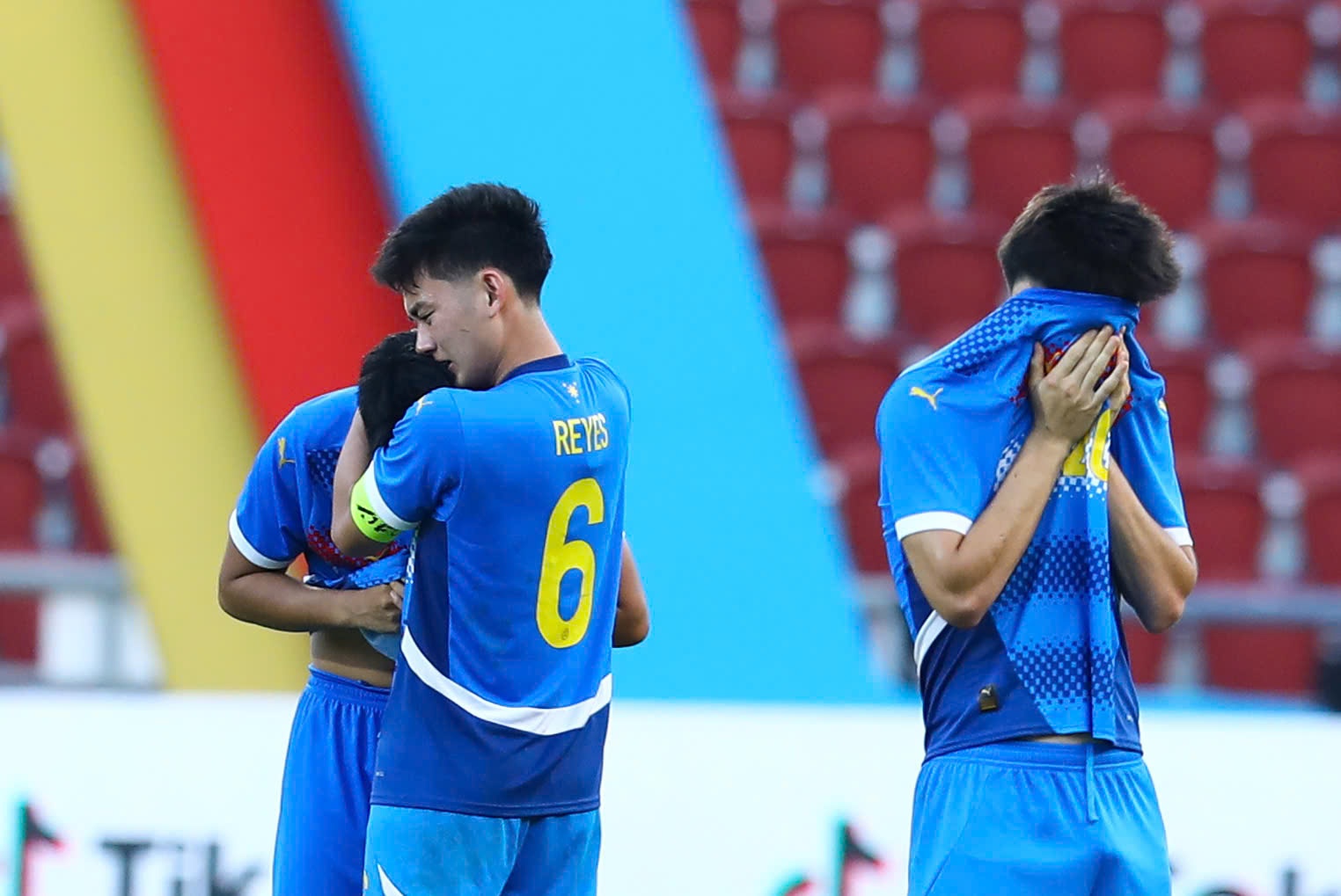 Noi buon cua cau thu Philippines sau khi thua U22 Viet Nam hinh anh