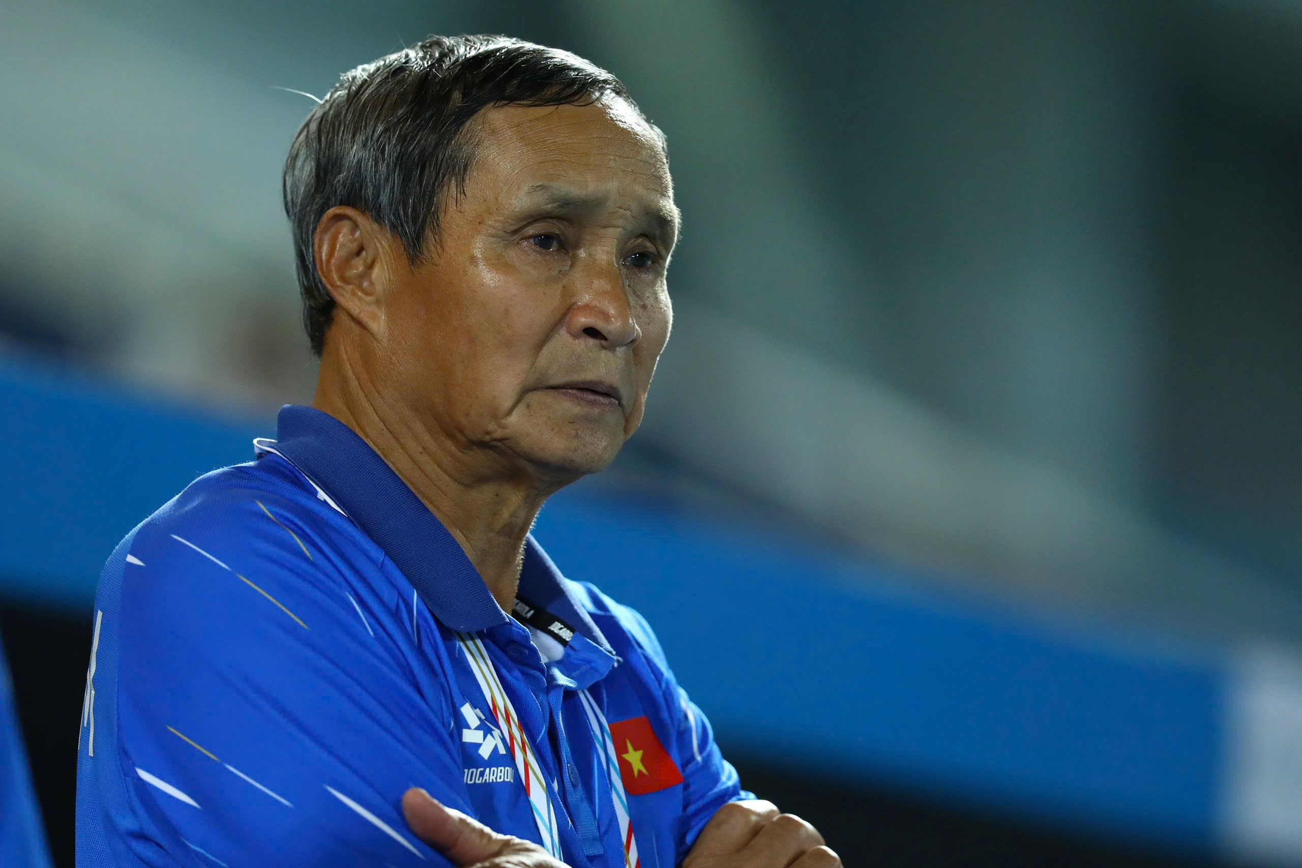 HLV Mai Duc Chung: Ban thang muoi muoi nhung trong tai thoi viet vi hinh anh