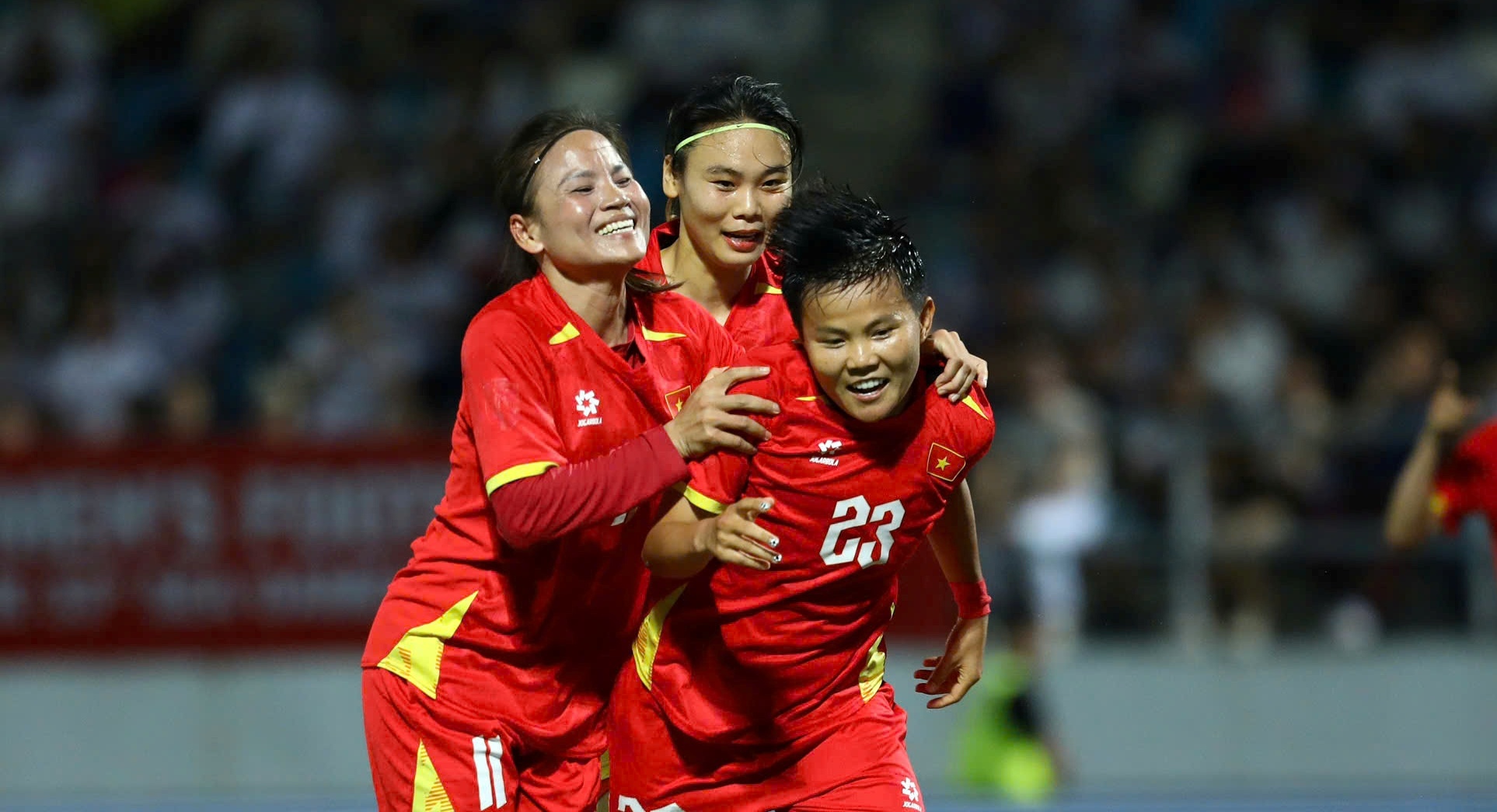 Bich Thuy: 'Ban thang bi tu choi anh huong den cam xuc' hinh anh