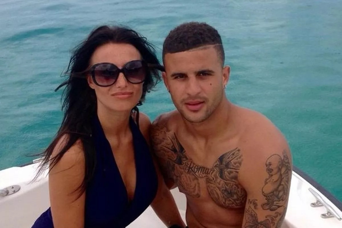 Doi tu Walker bung no, vo 'lam cang' voi tinh cu hinh anh