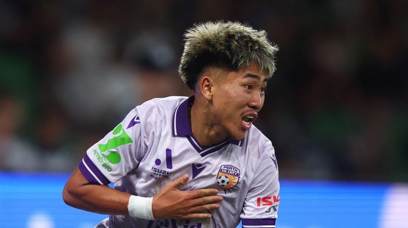 Khoa Ngo gia nhap V.League ngay sau khi ghi ban o Australia hinh anh