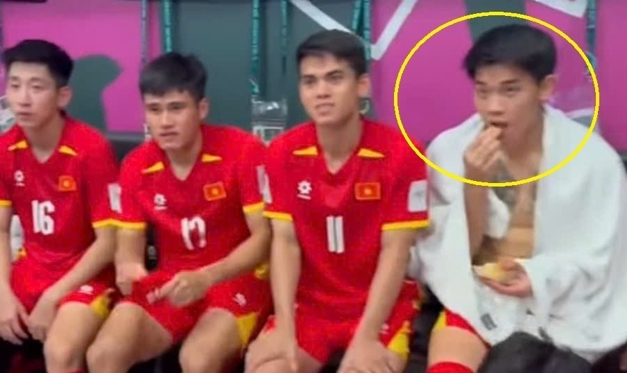 Dinh Bac 'khong roi tay' khoi qua tao hinh anh