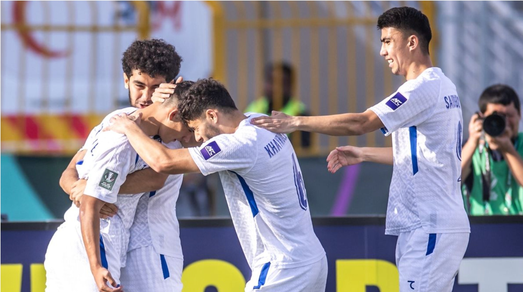 U23 Uzbekistan ha Han Quoc hinh anh