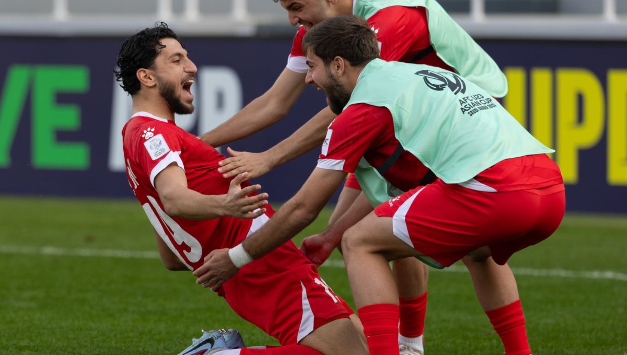 U23 Iran thua soc Lebanon hinh anh