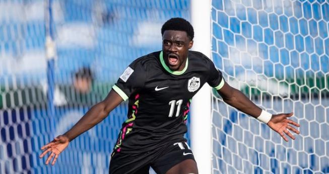 Phut bu gio dien ro tran U23 Australia - U23 Iraq hinh anh