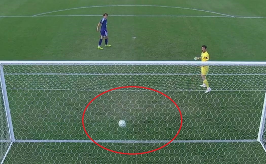 Pha bong hy huu o tu ket U23 chau A hinh anh